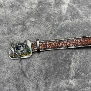 VTG Bergamot Bowhunter Reward Belt Mens 38 Brown Cowhide Leather Deer Buckle USA